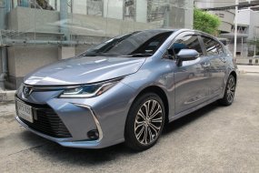 2020 Toyota Corolla Altis Hybrid High รถเก๋ง 4 ประตู รถสวย